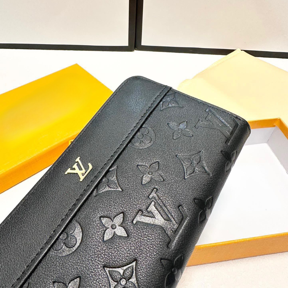 LV Men’s Hand Bag