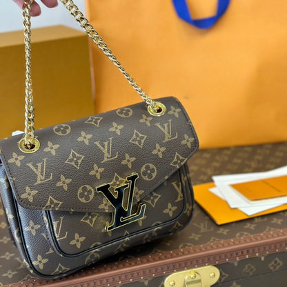 LV PASSY Chain Bag