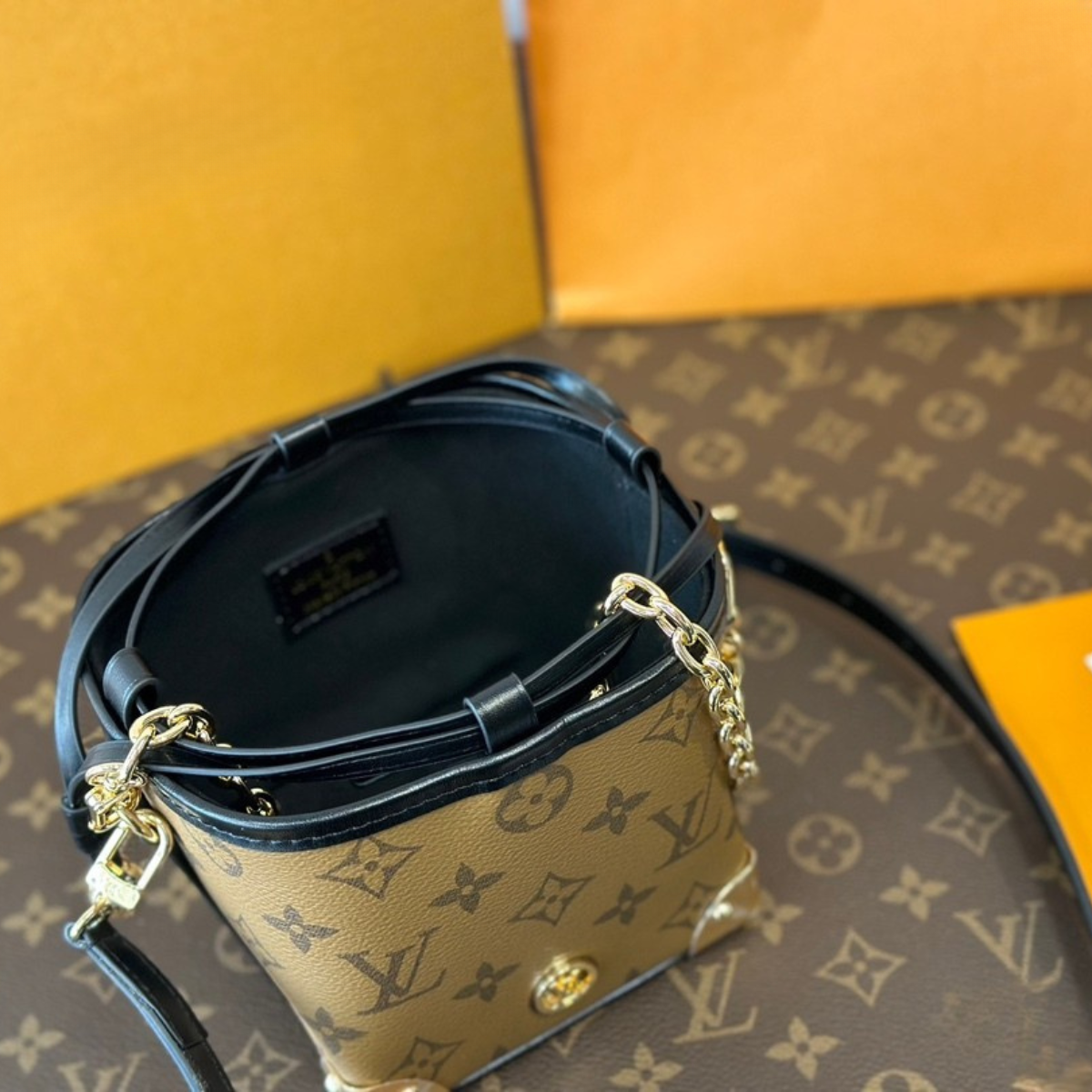 LV23 Runway Noe Bag