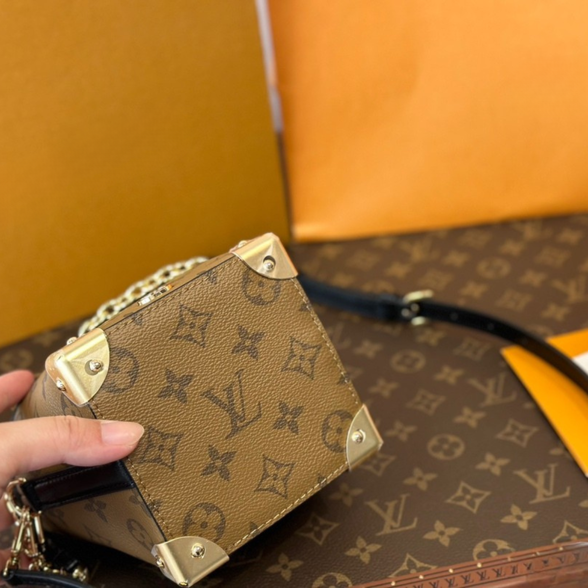LV23 Runway Noe Bag