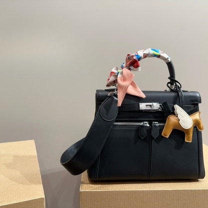 Hermès Classic Kelly Lakis Bag