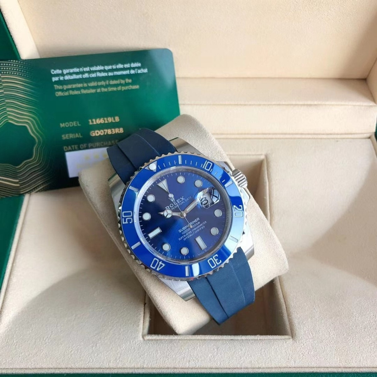 Rolex New Submariner Elite watch