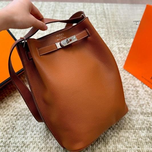 Hermès Vintage Shoulder Bag