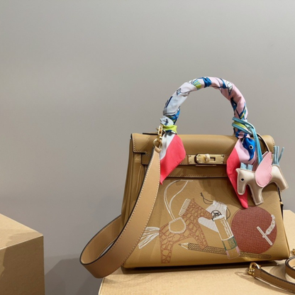 Hermès Kelly Graffiti 28 Bag