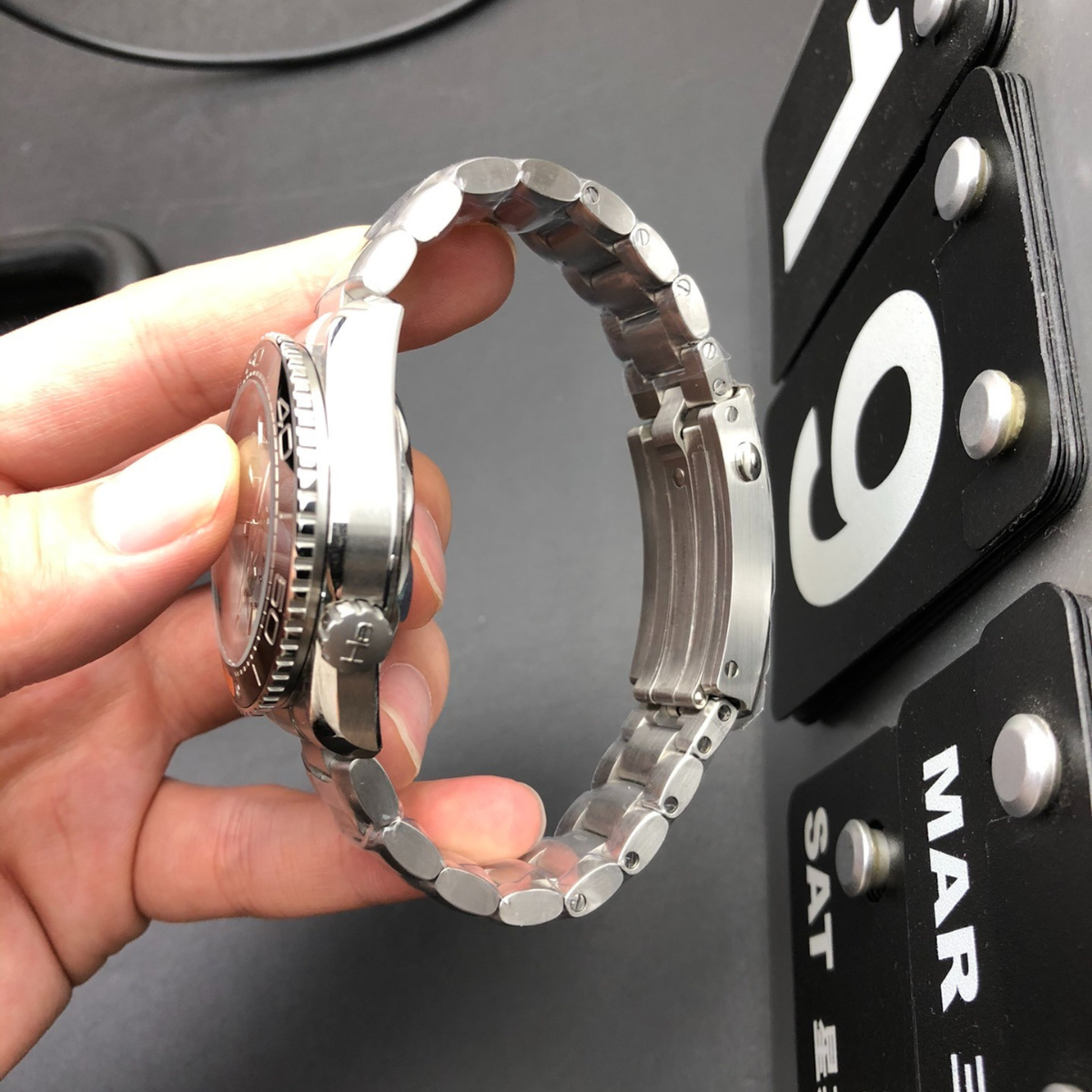 Omega Citrus Quarter Watch