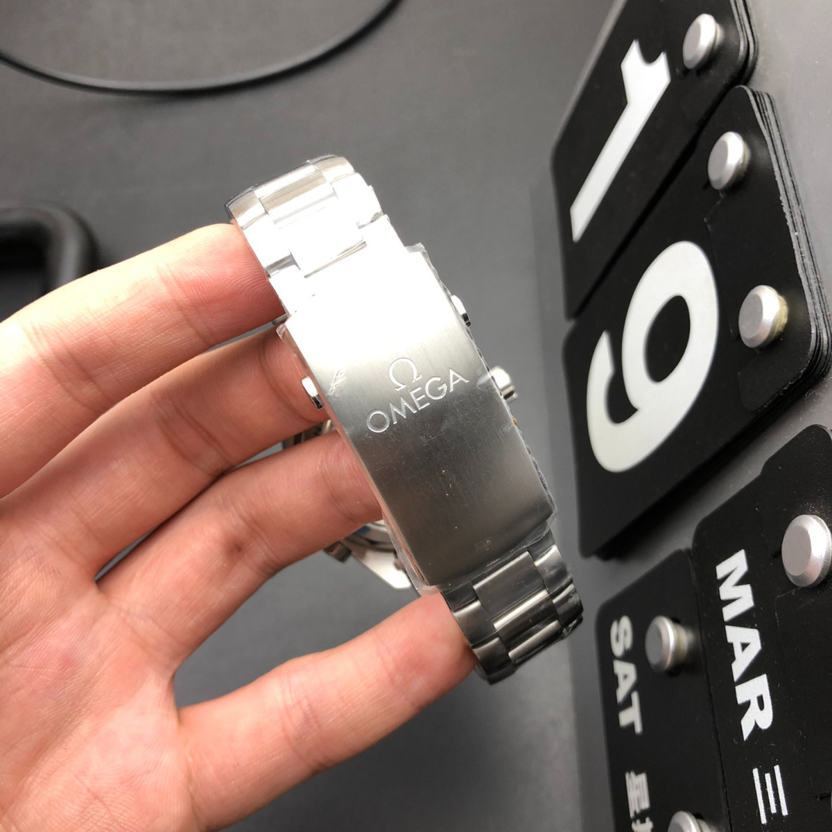 Omega Citrus Quarter Watch