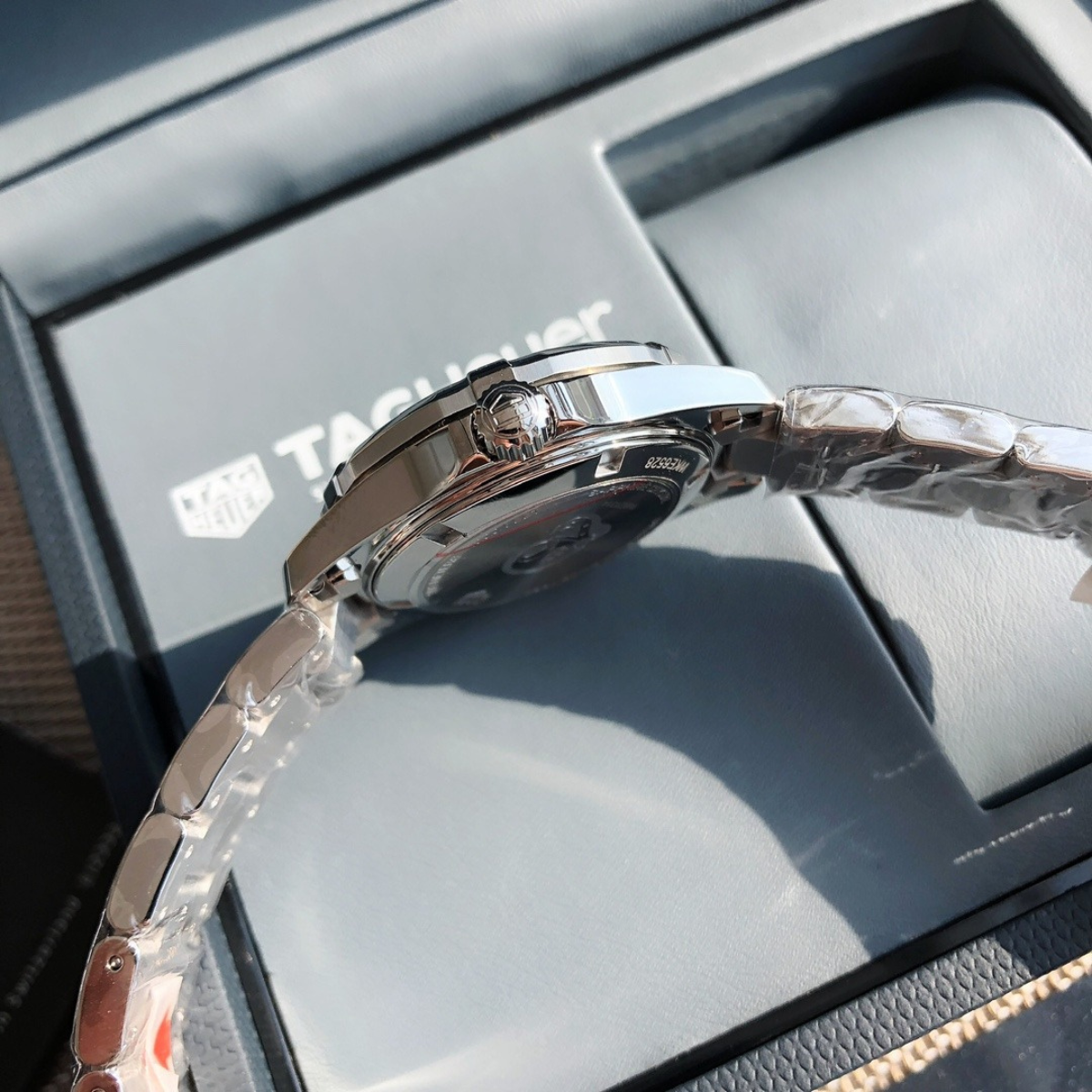 TAG Heuer Aquaracer Women's Luxury Quartz Watch