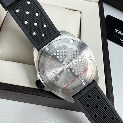 Original TAG Heuer F1 Quartz Watch – 41mm