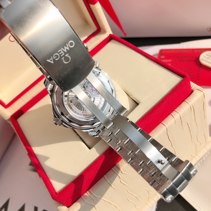 Omega Seamaster Diver 300m Stainless Steel Watch