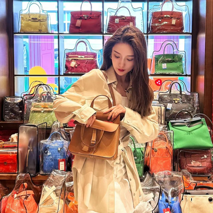 Hermès Halzan 31 Bag