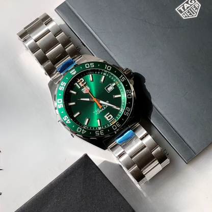 TAG Heuer Aquaracer Green Dial 300M Watch