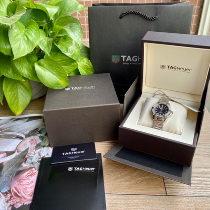 Tag Heuer Aquaracer Automatic Watch – Diamond Bezel, Black Dial