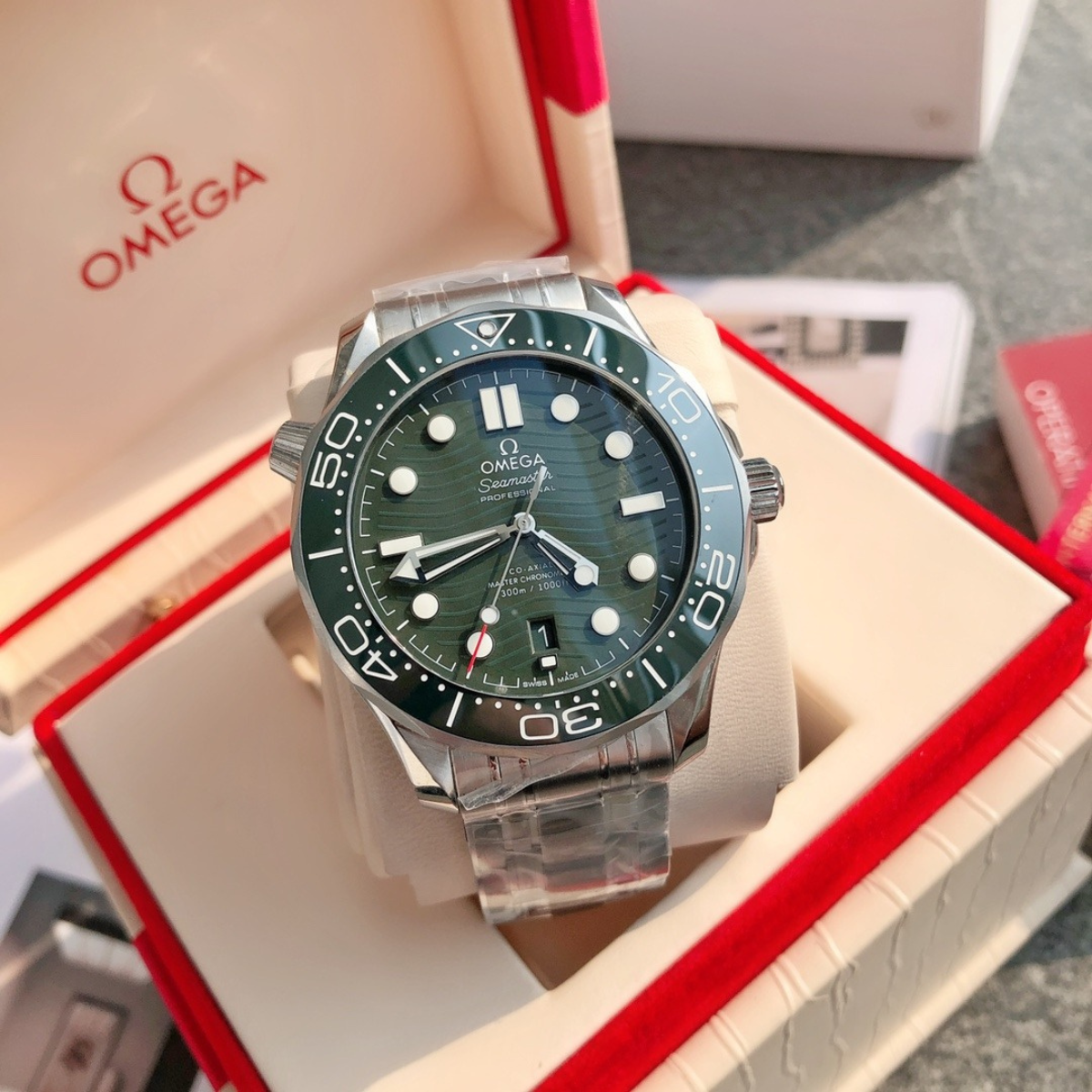 Omega Seamaster Automatic Diver Watch