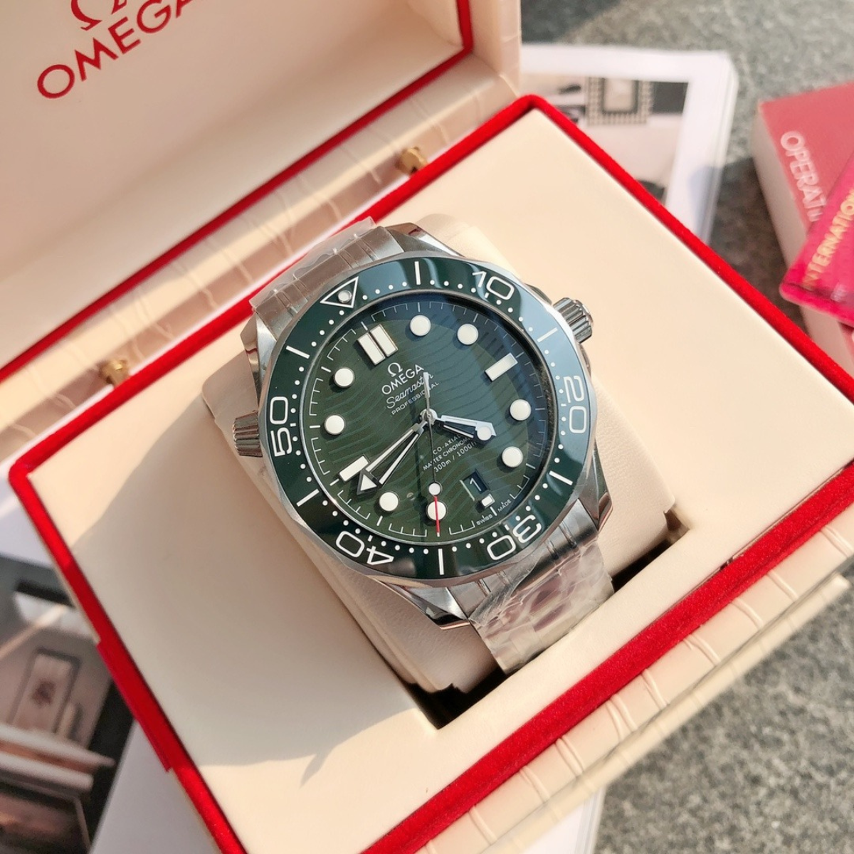 Omega Seamaster Automatic Diver Watch