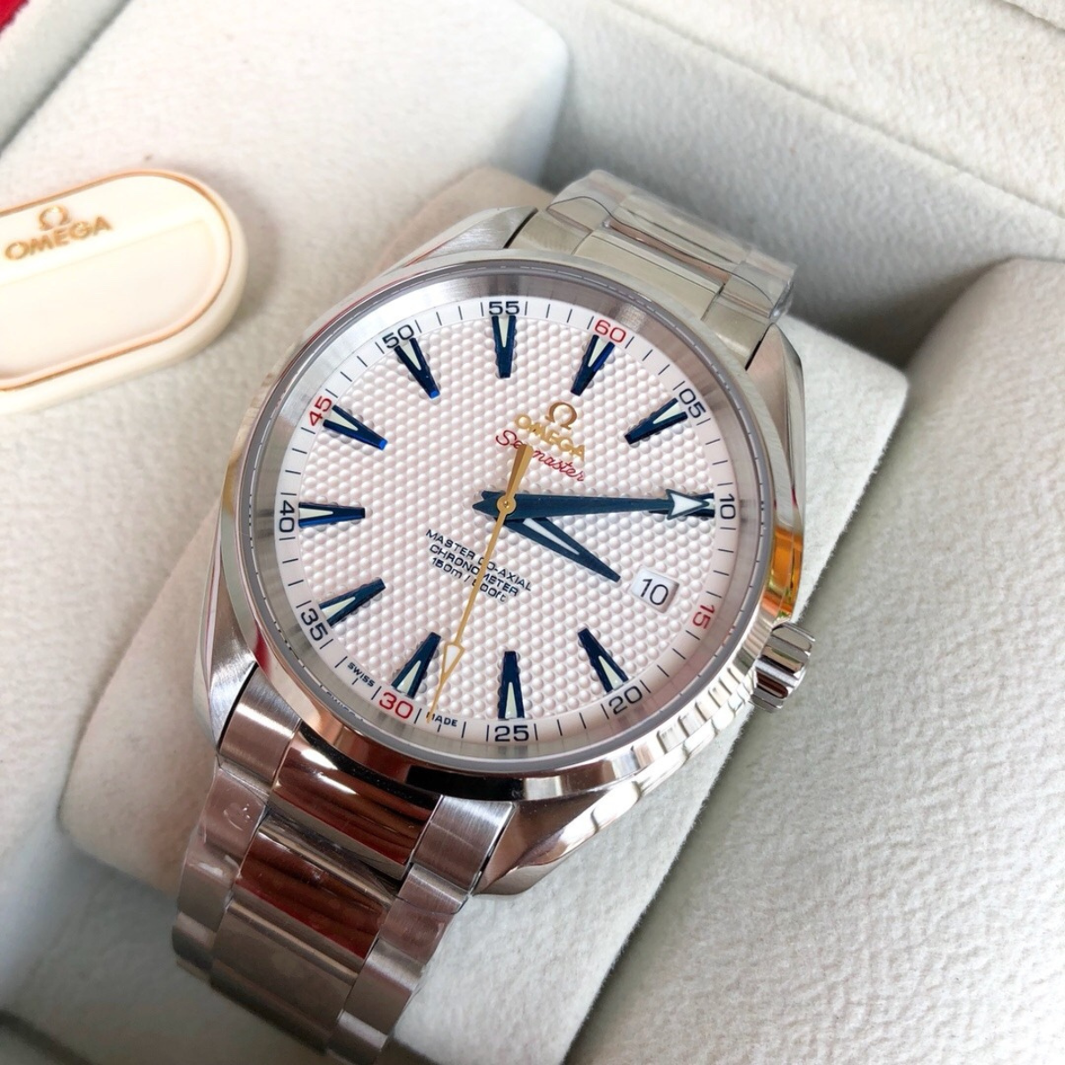 Omega Aqua Terra 150M Gold
