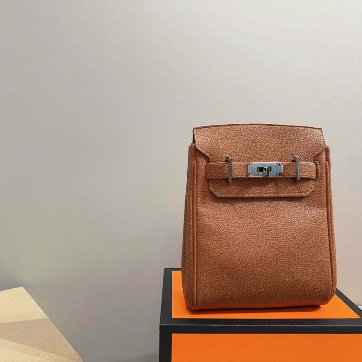 Hermès Chic Cowhide Basket Bag