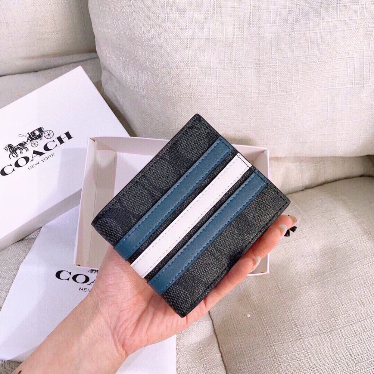 Coach Stylish Short Wallet