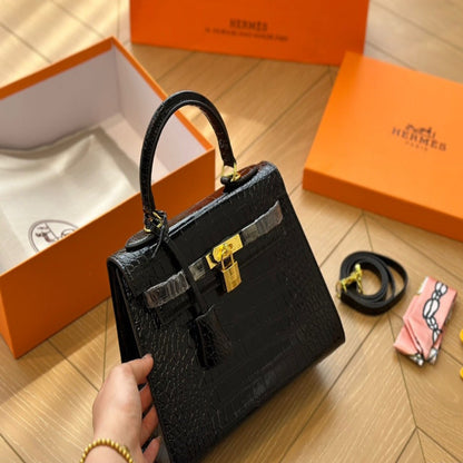 Hermès Kelly Luxury Bag