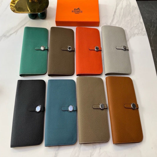 Hermès Classic Wallet Passport Bag