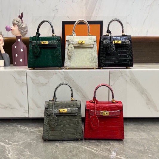 Hermès Kelly 22 Handbag