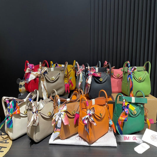 Hermès Lindy Shoulder Bag