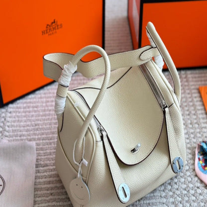 Hermès Lindy 26cm Bag