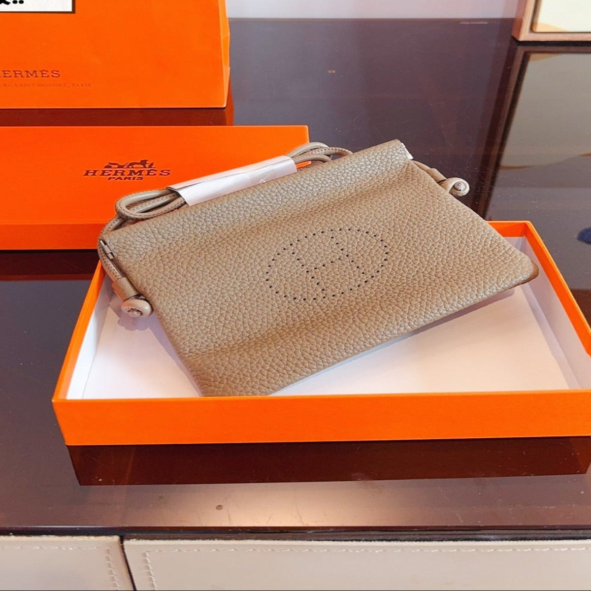Hermès Premium Phone Bag
