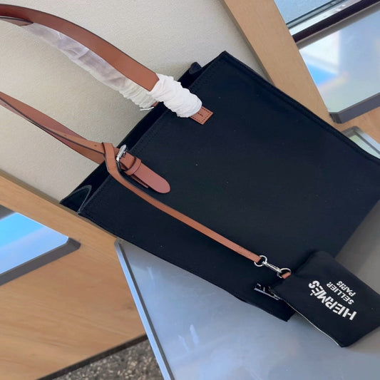 Hermès New Canvas Tote Bag