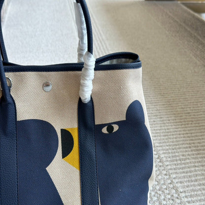 Versatile Hermès Garden Bag
