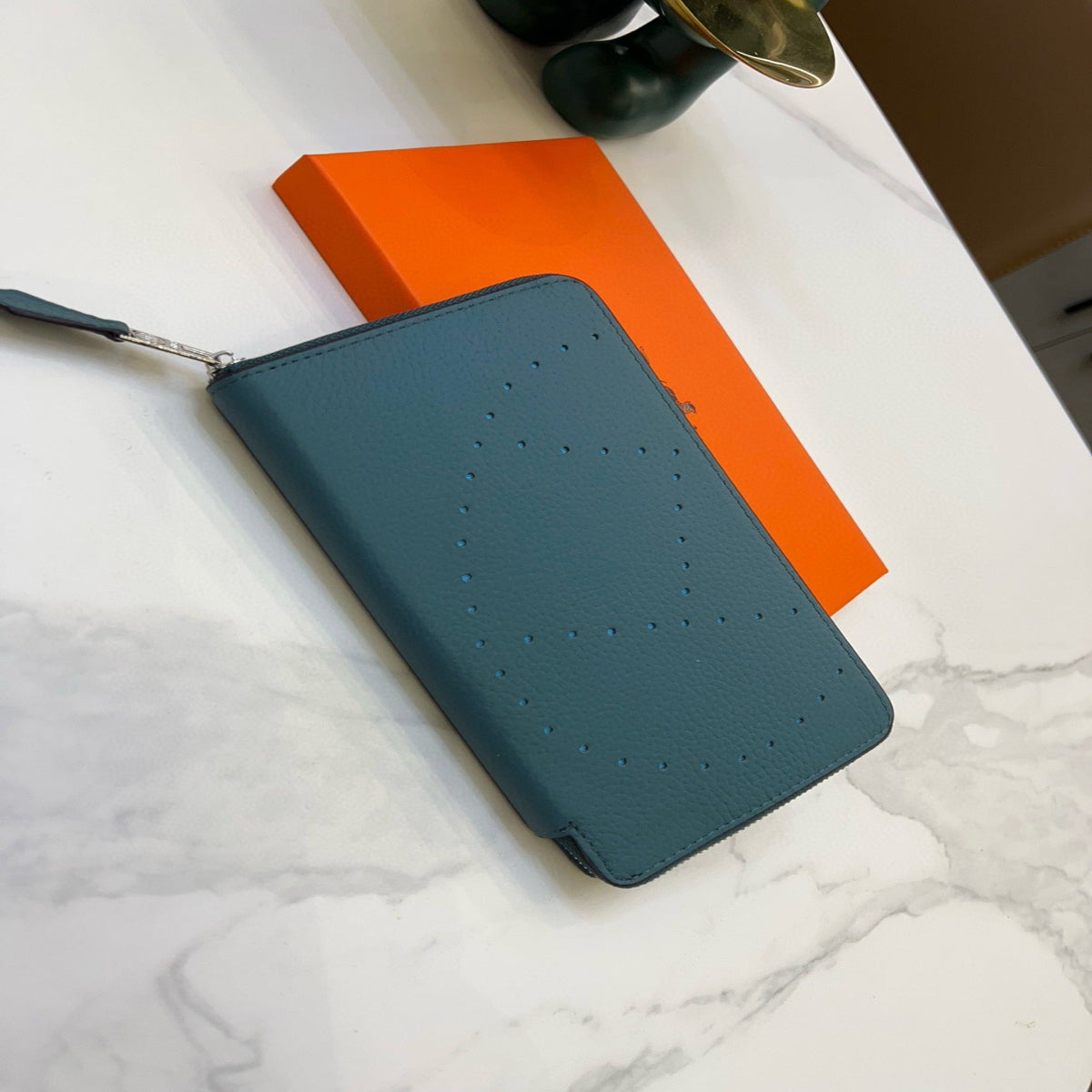 Hermès Silk In Wallet Bag