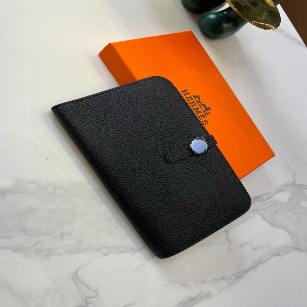 Hermès Classic Wallet Passport Bag