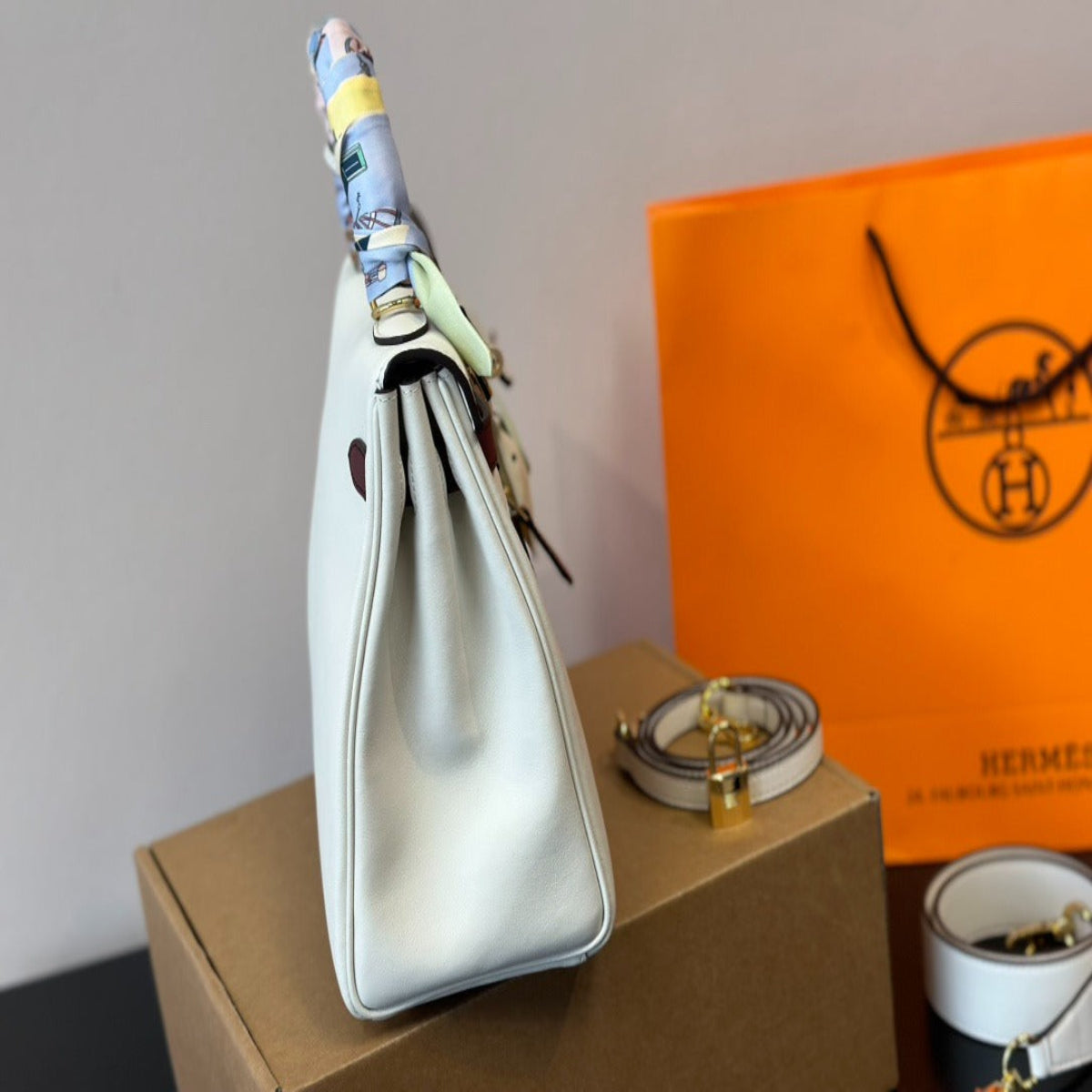 Hermès Kelly 25 Colormatic Bag