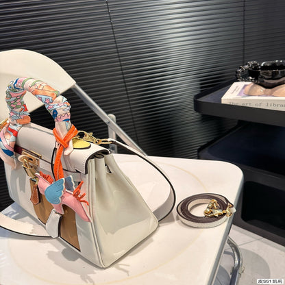 Hermès Kelly Leather Bag