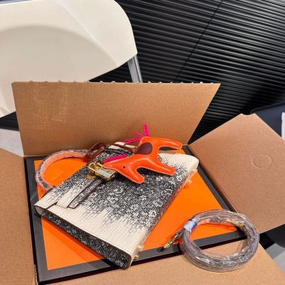 Hermès Kelly Lizard Print Leather Bag