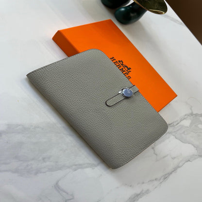 Hermès Classic Wallet Passport Bag