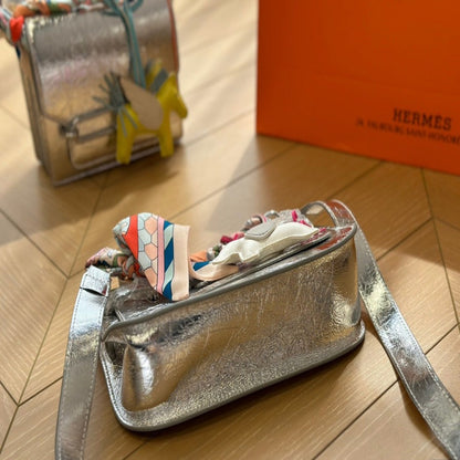 Hermès Halzan 25 Bag