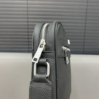 Hermès Embossed Leather Bag