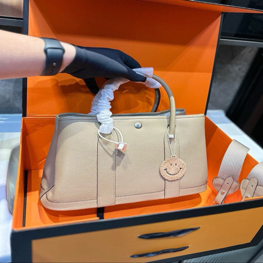 Hermès Garden Tote 30 Designer Bag