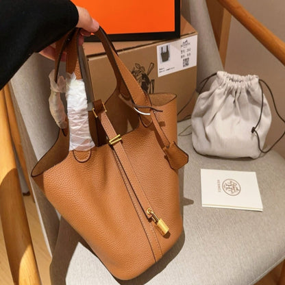 Hermès Picotin Lock 18 Bag