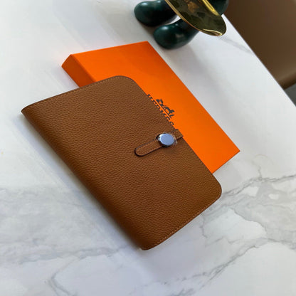 Hermès Classic Wallet Passport Bag