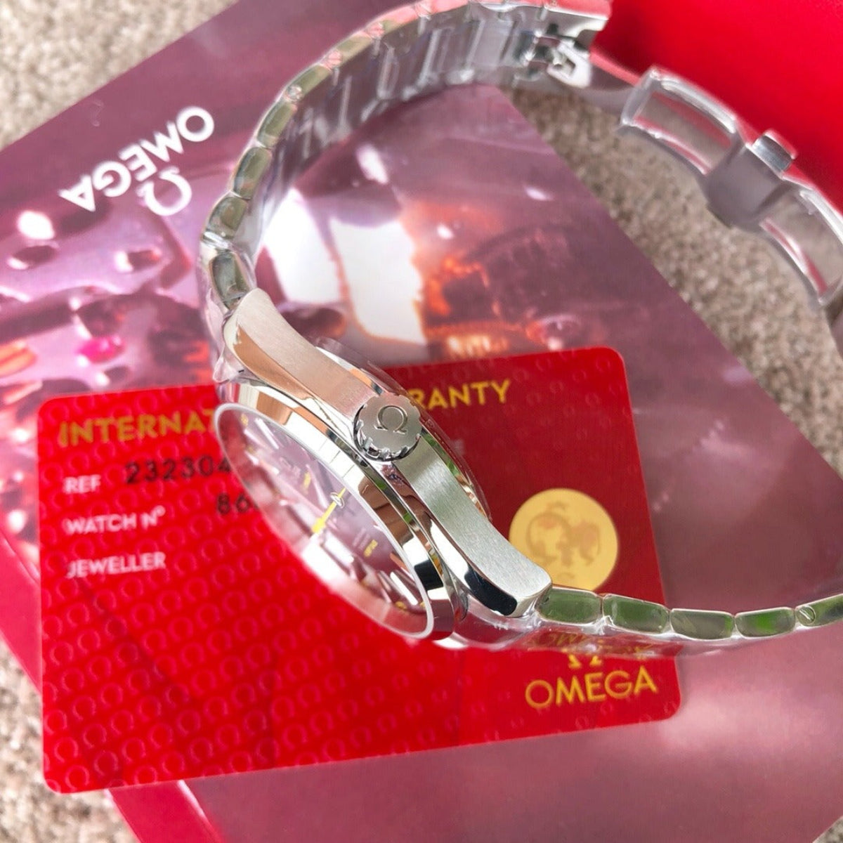 Omega Aqua Terra Gold